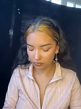 baby lizy online show from 01.13.25