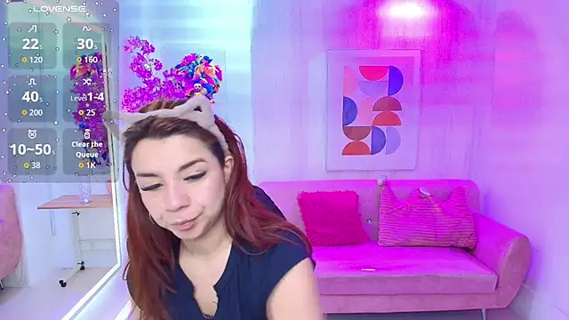 Gabby evanns online show from 10.08.25