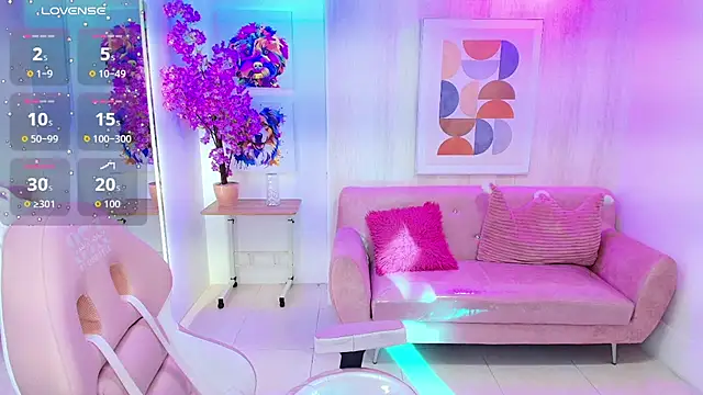 Gabby evanns online show from 10.10.25