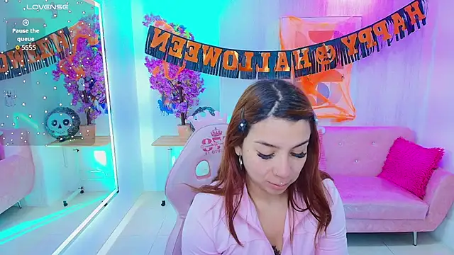 Gabby evanns online show from 11.04.25