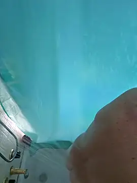 froggymclovin222 online show from 03.22.26