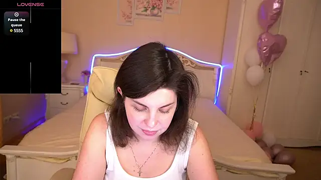 MirandaWong online show from 03.03.25