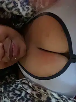 vic pretynhaa online show from 02.14.25