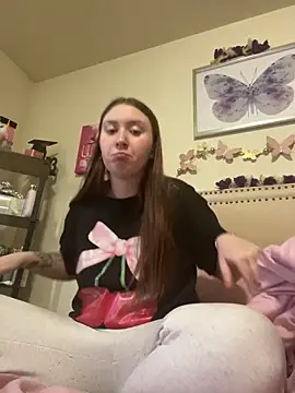 Snapshot of papsmirf__ chatting on 02.25.26 papsmirf online show from 02.25.26