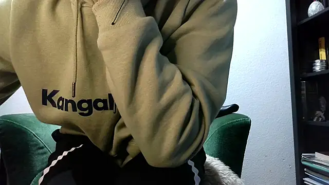 calioppe01 online show from 02.11.26