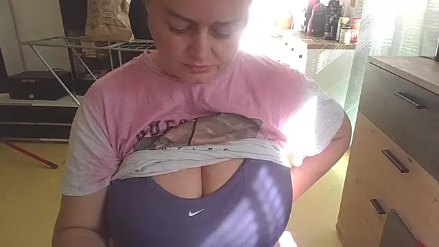 Meliss Official9 online show from 03.21.25