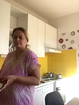 Meliss Official9 online show from 10.03.25