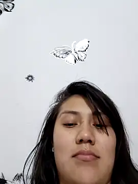 Snapshot of Catalehia_Milk chatting on 11.16.25 Catalehia Milk online show from 11.16.25