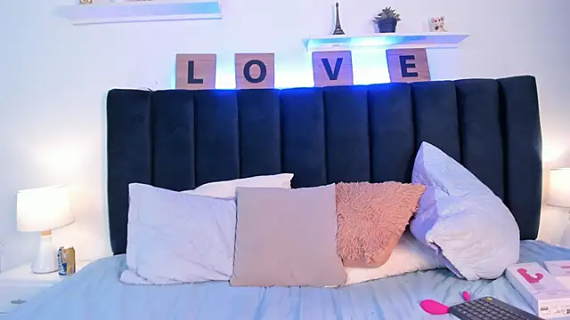 Snapshot of Valeria07_ chatting on 02.01.25 Valeria07 online show from 02.01.25