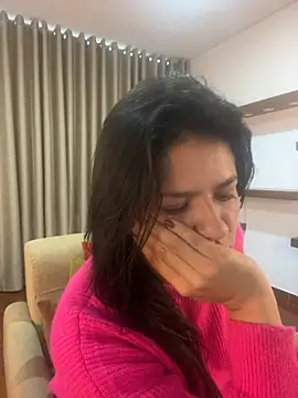 Alice Biel online show from 01.20.25