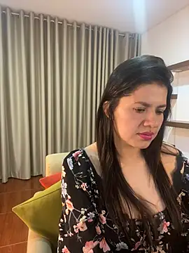 Alice Biel online show from 02.05.25