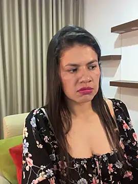 Alice Biel online show from 03.04.25