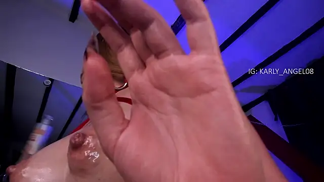 Snapshot of karly_angeel chatting on 02.09.26 karly angeel online show from 02.09.26