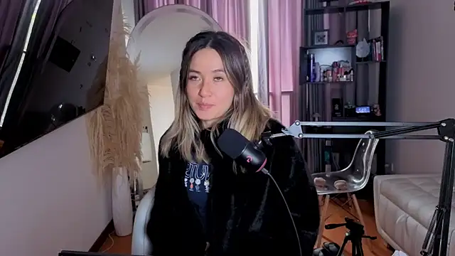 sexfire lalita online show from 02.05.26