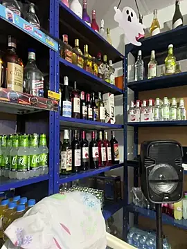 Snapshot of Hot_beauty__ chatting on 10.28.25 Hot beauty online show from 10.28.25