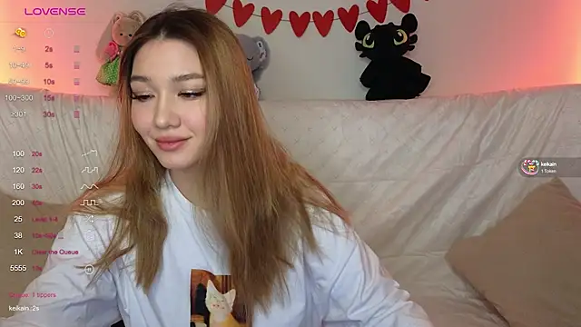 LuxuryGirl   online show from 02.26.25