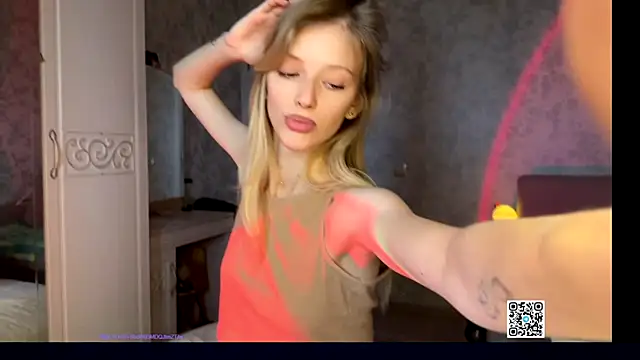 Evvie Summn1 online show from 09.28.25