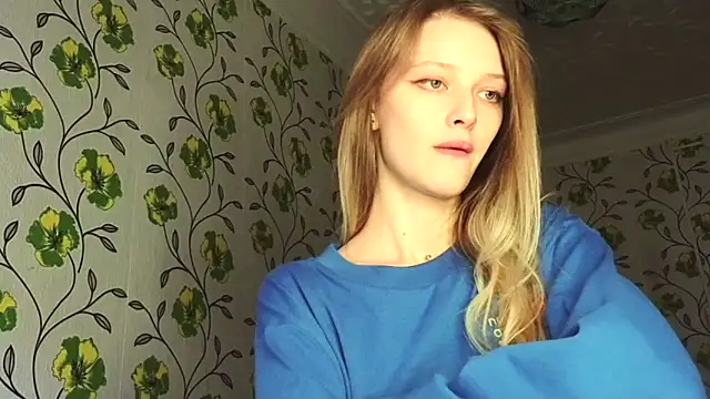 Evvie Summn1 online show from 06.06.26