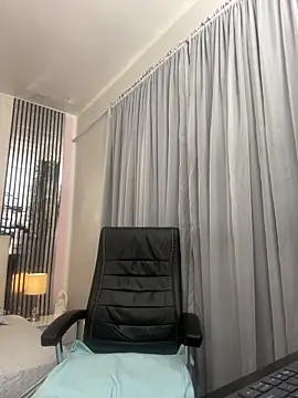 liss black online show from 01.17.26