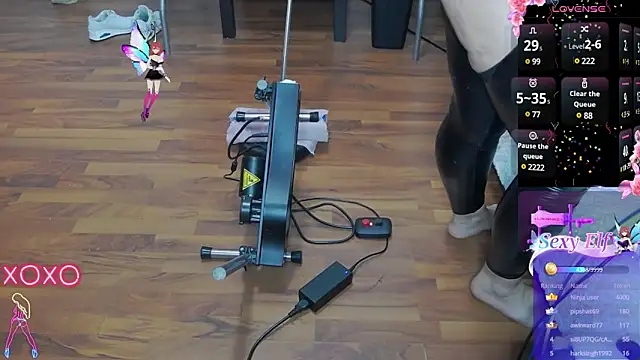 Snapshot of hot_jessica_tyler chatting on 12.25.24 hot jessica tyler online show from 12.25.24