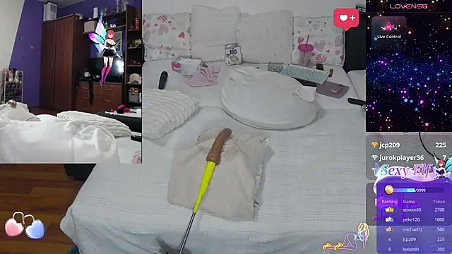 Snapshot of hot_jessica_tyler chatting on 01.10.25 hot jessica tyler online show from 01.10.25