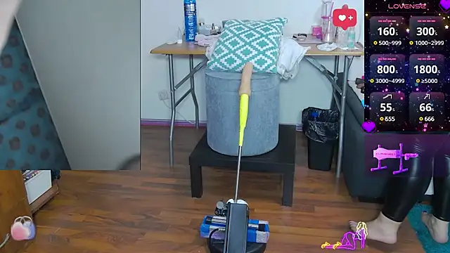 Snapshot of hot_jessica_tyler chatting on 02.18.25 hot jessica tyler online show from 02.18.25