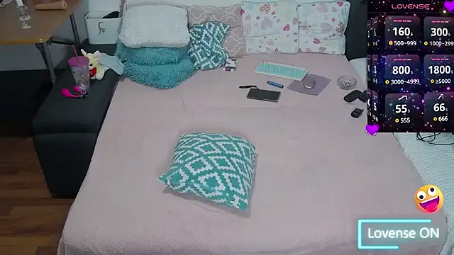 Snapshot of hot_jessica_tyler chatting on 03.11.25 hot jessica tyler online show from 03.11.25