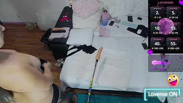 Snapshot of hot_jessica_tyler chatting on 09.30.25 hot jessica tyler online show from 09.30.25