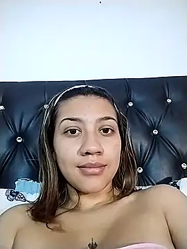 Snapshot of nina_carther chatting on 01.04.25 nina carther online show from 01.04.25