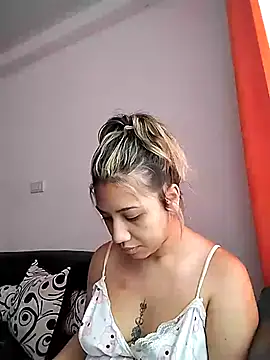 Snapshot of nina_carther chatting on 03.06.25 nina carther online show from 03.06.25