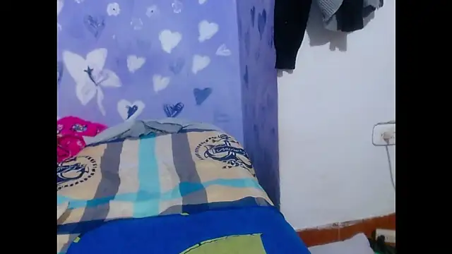 Snapshot of perverted_couple_- chatting on 09.22.25 perverted couple - online show from 09.22.25