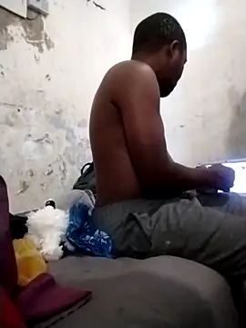 Polygamist online show from 02.10.26