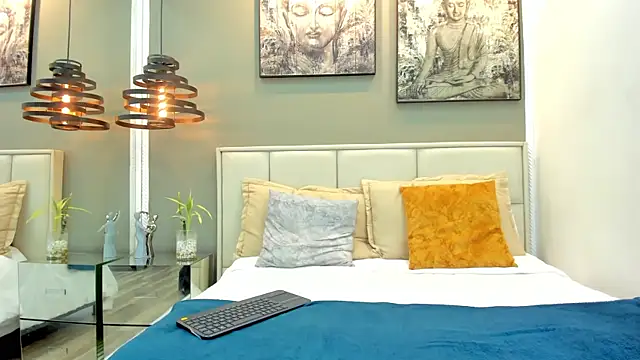 Snapshot of kieran_derek chatting on 12.15.25 kieran derek online show from 12.15.25