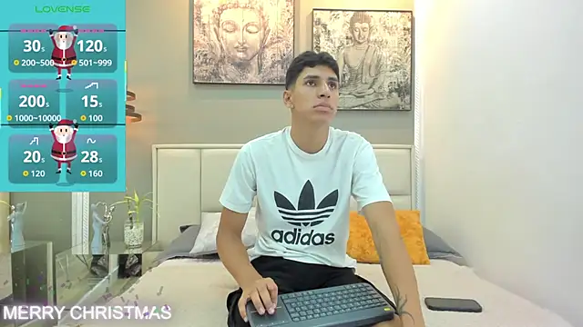 Snapshot of kieran_derek chatting on 12.23.25 kieran derek online show from 12.23.25