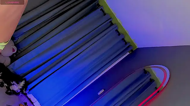 Snapshot of gatitavenecis chatting on 03.14.25 gatitavenecis online show from 03.14.25