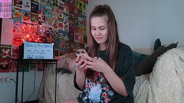 LittleLeen online show from 09.09.25