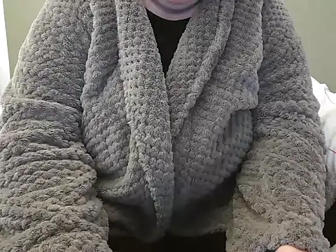 MarthaBriest online show from 02.11.25