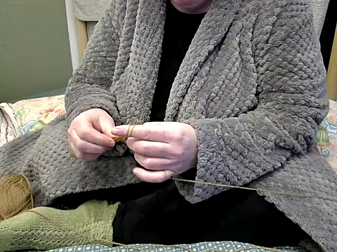 MarthaBriest online show from 12.18.25