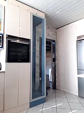 TheSweetBerry online show from 10.08.25