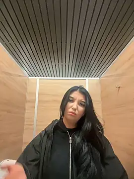 Tisha Busty online show from 12.21.25