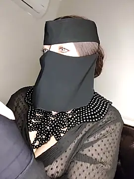 -Arab milf- online show from 01.15.25