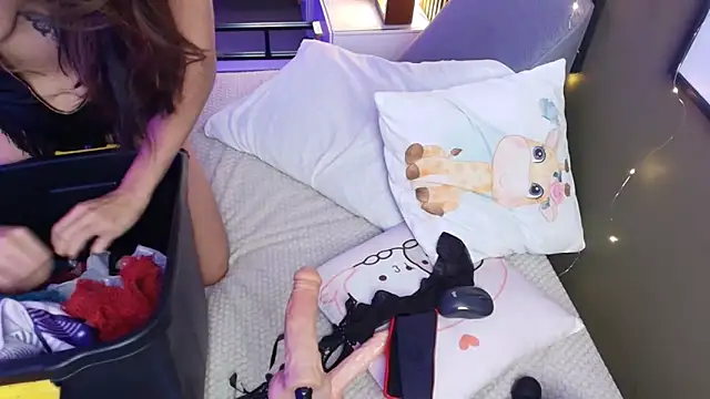 Snapshot of brigiitte_rohan chatting on 10.12.25 brigiitte rohan online show from 10.12.25