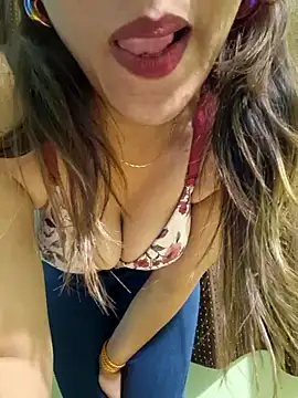 MIss-Naina online show from 02.06.25