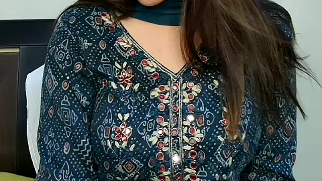 MIss-Naina online show from 10.01.25