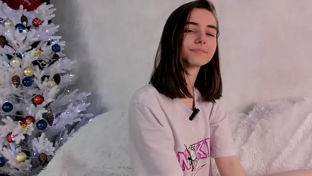 MeghanElson online show from 12.28.24