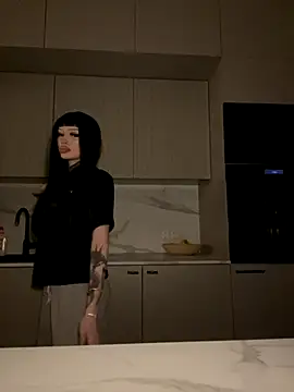 Snapshot of madelinexx chatting on 11.07.25 madelinexx online show from 11.07.25