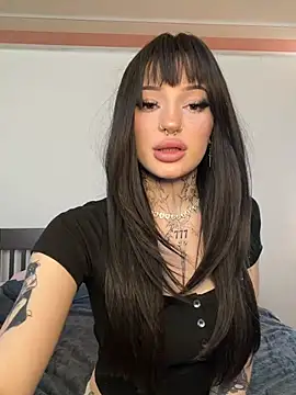 madelinexx online show from 04.10.26