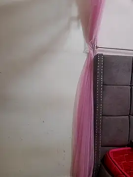 JasminePrice online show from 03.06.25