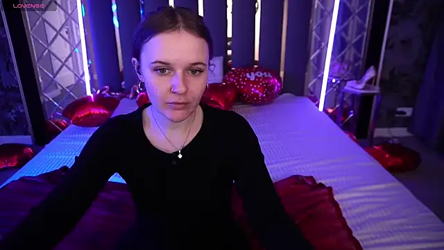 MaribelRiverr  online show from 02.21.26