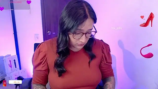 Lissa1   online show from 05.27.26